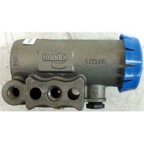 out) pressure and a minimum (cut-in) pressure. . Bendix air governor leaking from exhaust port